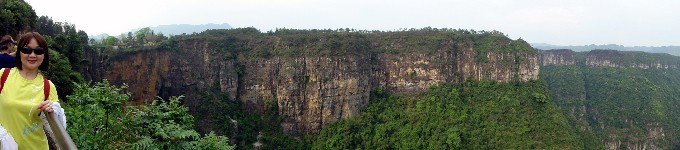 P4240151_2.JPG (619767 bytes)