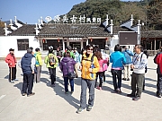 Thumbnail of PB260509.JPG