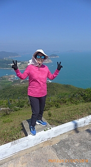 Thumbnail of pic_Apple_Lee_236.jpg