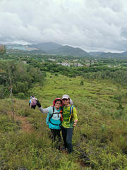 Thumbnail of pic_Win_Tung_035.jpg