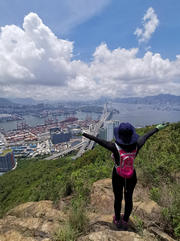 Thumbnail of pic_Win_Tung_037.jpg