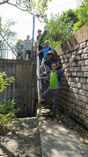 Thumbnail of pic_Sam_Ho_072.jpg