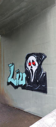 Thumbnail of pic_Esther_Chuk_009.jpg