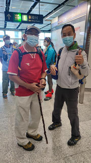 Thumbnail of pic_Lee_Woo_001.jpg