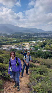 Thumbnail of pic_Esther_Chuk_002.jpg