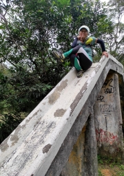 Thumbnail of pic_Kwok_Lam_044.jpg
