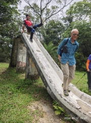 Thumbnail of pic_Zehua_Huang_018.jpg