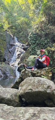 Thumbnail of pic_CW_Ho_082.jpg