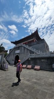 Thumbnail of pic_WaiG_015.jpg