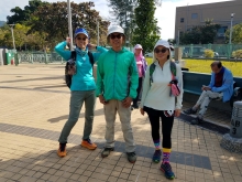 PB230004.jpg (436757 bytes)