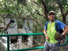 PB230034.jpg (511288 bytes)