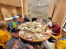 Thumbnail of PB300100.jpg