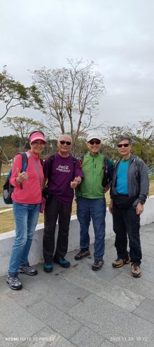 Thumbnail of pic_Mingle_Tam_011.jpg