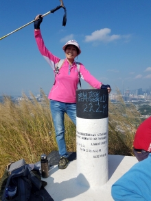 PC280022.jpg (303573 bytes)