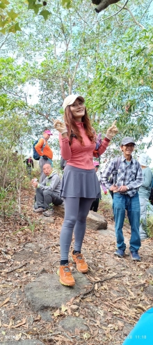 Thumbnail of pic_Mingle_Tam_014.jpg