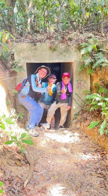 Thumbnail of pic_Dicky_Poon_009.JPG