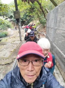 Thumbnail of pic_Lee_Woo_001.jpg