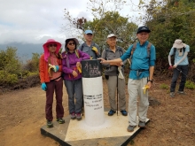 P2150010.jpg (471873 bytes)