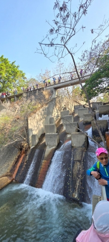 Thumbnail of pic_CW_Ho_018.jpg