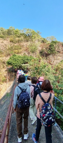 Thumbnail of pic_Wong_030.jpg