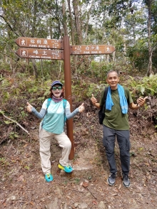 Thumbnail of P222012.jpg