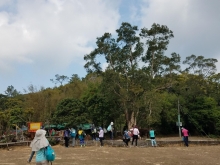 Thumbnail of P222028.jpg