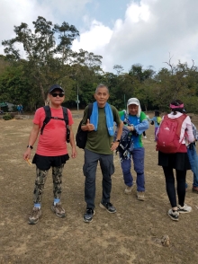 Thumbnail of P222039.jpg