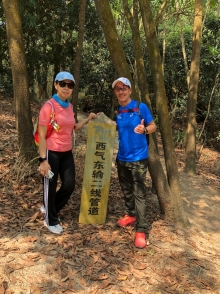 P3220022.JPG (580779 bytes)