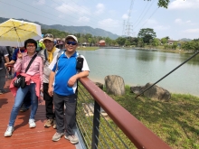 P3220033.JPG (389479 bytes)