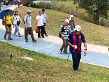 P3220082.JPG (667805 bytes)