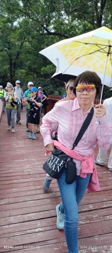 Thumbnail of pic_Mingle_Tam_010.jpg