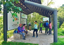 Thumbnail of pic_Lee_Shing_001.JPG