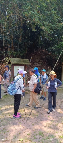 Thumbnail of pic_Mingle_Tam_029.jpg