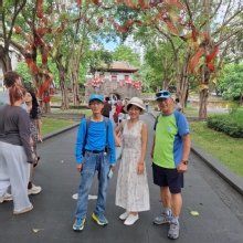 Thumbnail of pic_Joan_Chu_054.jpg