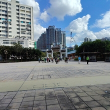 Thumbnail of pic_Lee_Woo_004.jpg