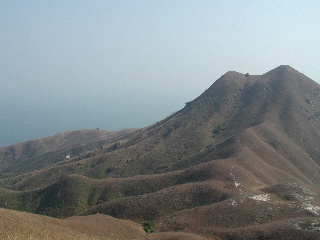 nst3.jpg (27943 bytes)