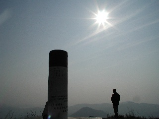 nsttop.jpg (19152 bytes)